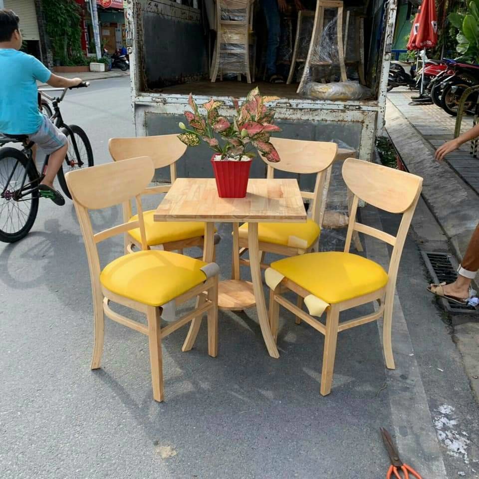 Xưởng sản xuất bàn ghế gỗ - Bàn ghế Mango